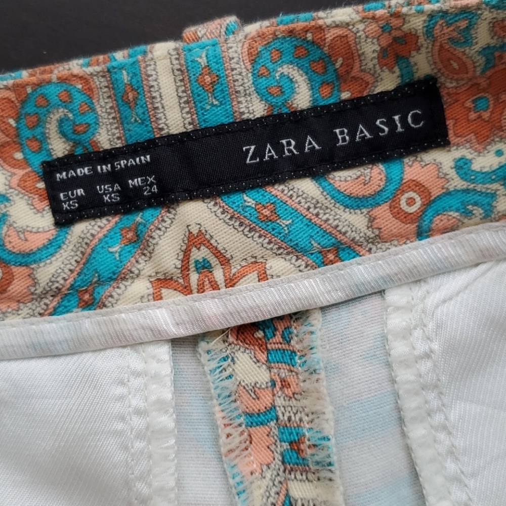 ☀️ZARA Patterned Shorts - Picture 7 of 10